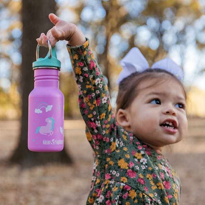 classic-kid-sippy-cap-y2 K12CNSIPPY-UN-kids_bottle_unicorn_lifestyle.jpg