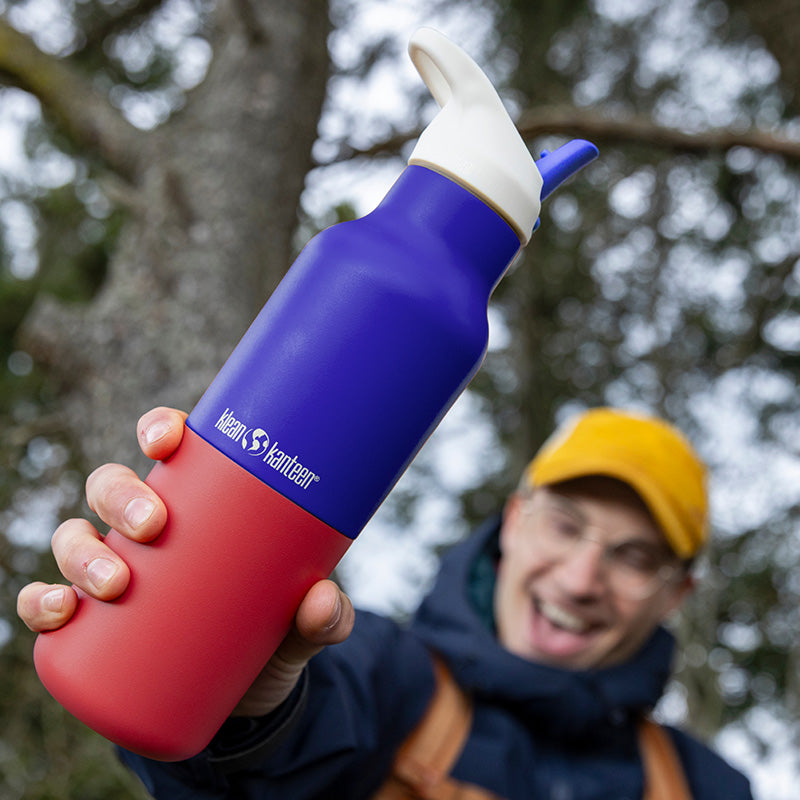 16oz-rise-classic-with-flip-seal-sport-cap-c4 16oz_rise_classic_insulated_bottle_kaleidoscope_dazzling_blue_hand_square.jpg