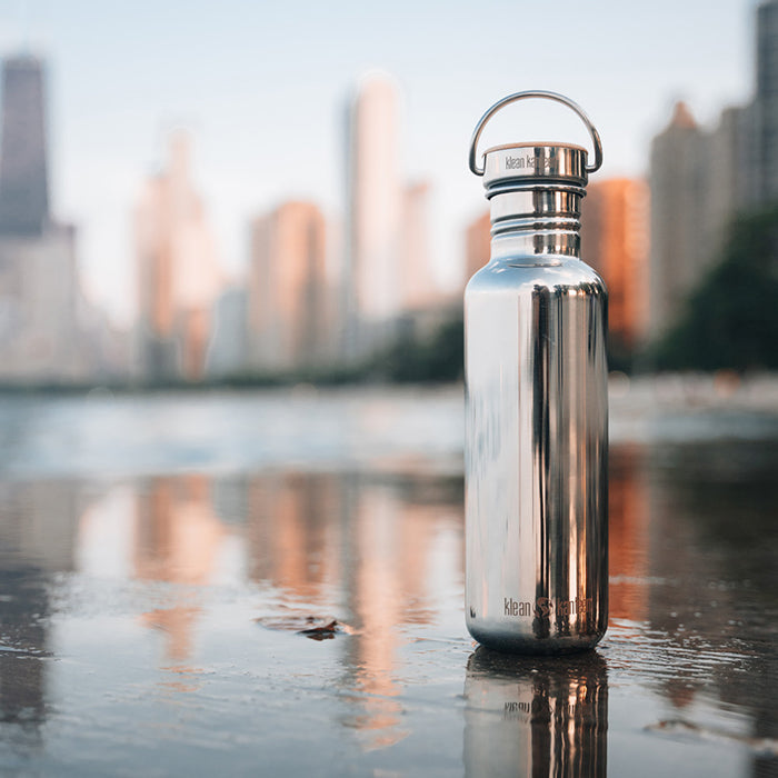 27oz-reflect-with-bamboo-cap-j7 K27SSLRF-MS-BAMBOO_reflecttion_bottle_lifestyle.jpg