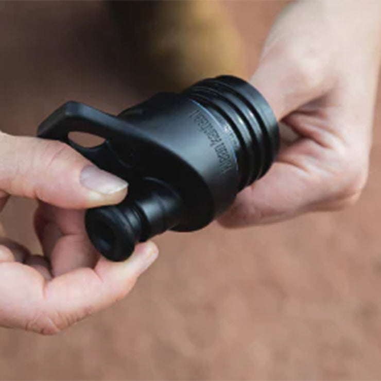 classic-sport-cap-b3 sport_cap_maintenance_kit_pull_valve_out_lifestyle.jpg