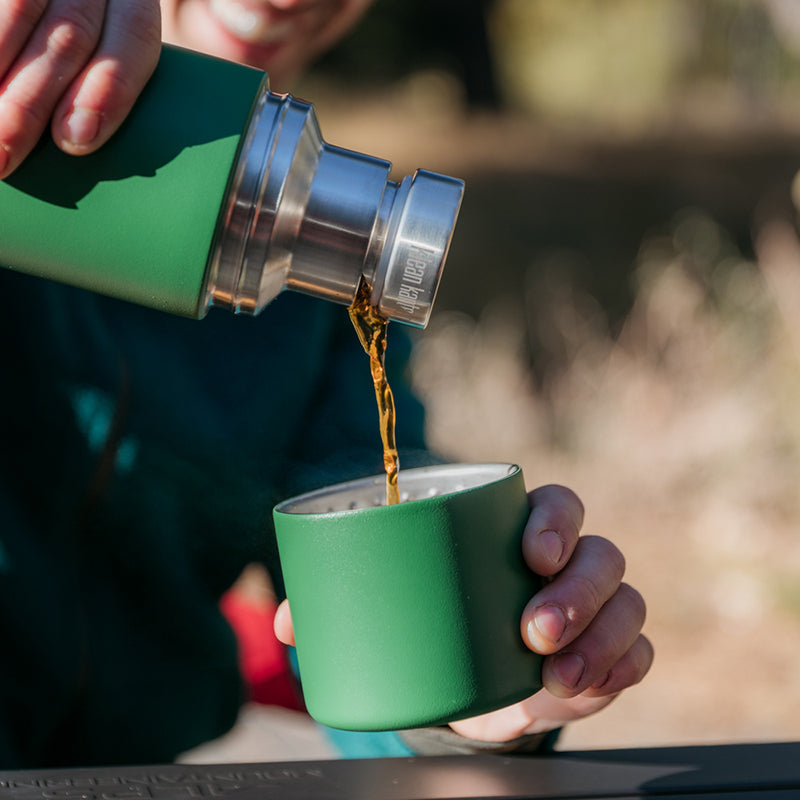 tkpro-maintenance-kit-j9 tkpro_32oz_thermos_green_pourthrough_lifestyle.jpg